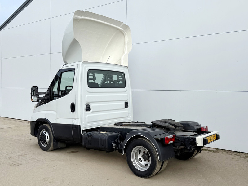 Iveco Daily 40C16 Automaat 8.796 kg GCW BE-Trekker BE-Combi Airco Cruise Control - Xe đầu kéo: hình 2 Iveco Daily 40C16 Automaat 8.796 kg GCW BE-Trekker BE-Combi Airco Cruise Control - Xe đầu kéo: hình 2