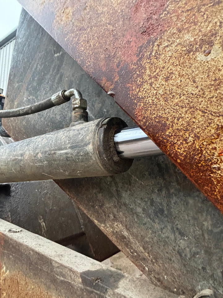 Máy xúc lật bánh lốp Hyundai HL960AHDXT: hình 13