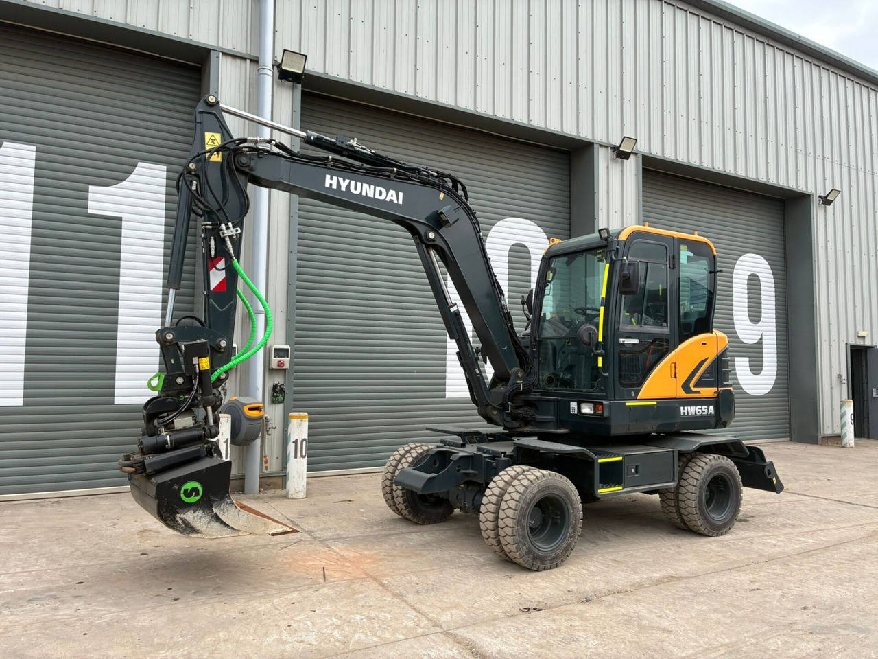 Hyundai HW65AH Ex Demo - Máy xúc bánh lốp: hình 1 Hyundai HW65AH Ex Demo - Máy xúc bánh lốp: hình 1