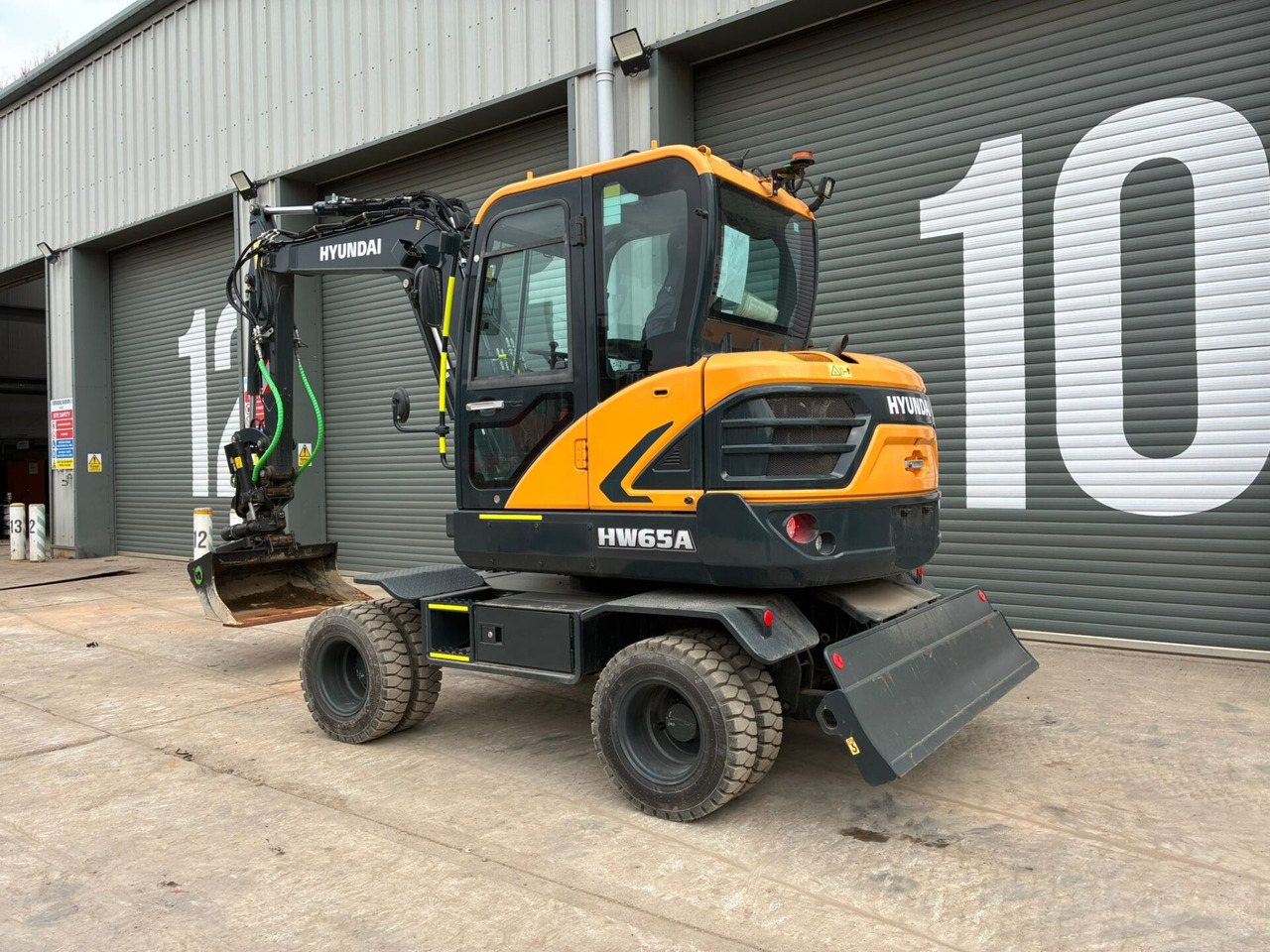 Hyundai HW65AH Ex Demo - Máy xúc bánh lốp: hình 3 Hyundai HW65AH Ex Demo - Máy xúc bánh lốp: hình 3