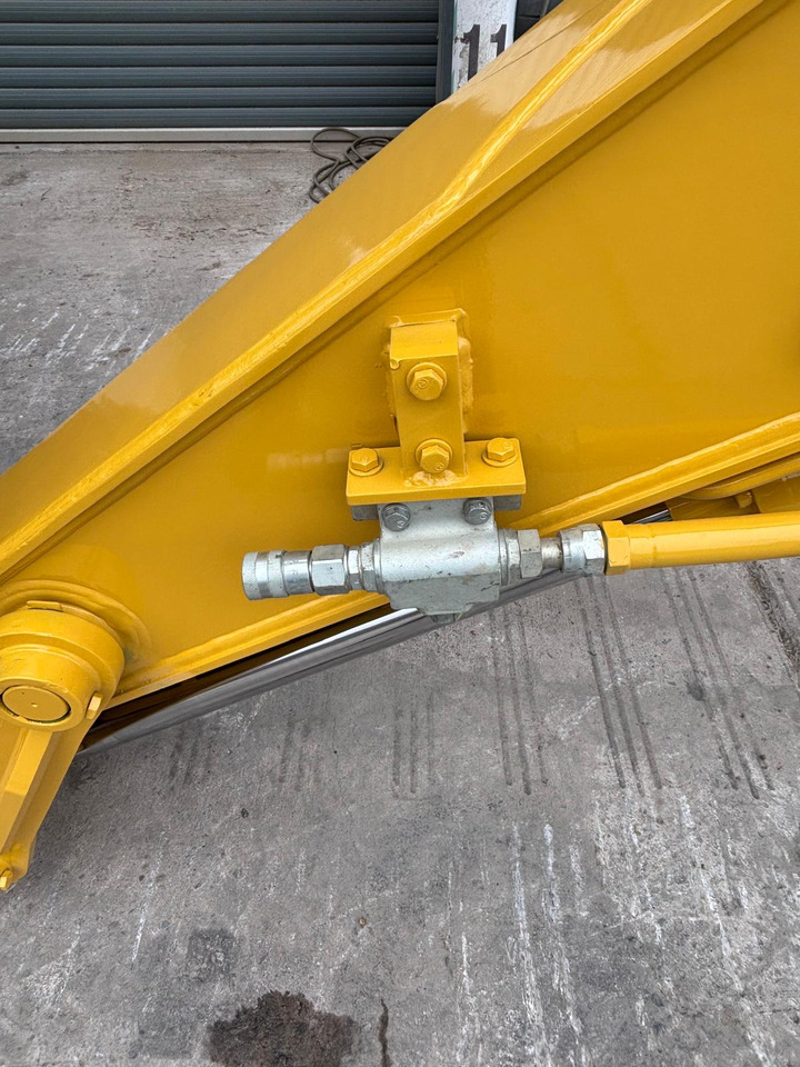 Cho thuê  Kobelco SK130LC-11 Kobelco SK130LC-11: hình 10