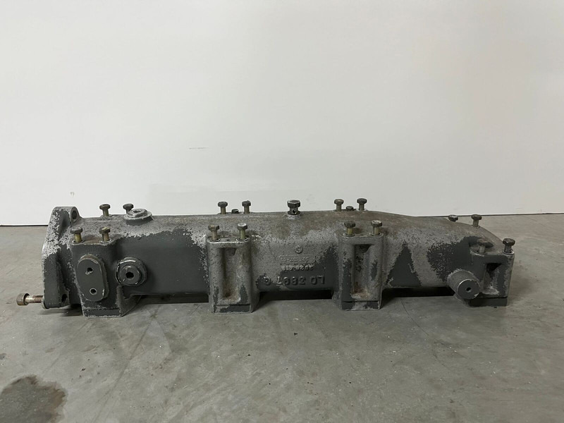 Liebherr A974 / P974 / R942 / R944 - Động cơ và các bộ phận: hình 2 Liebherr A974 / P974 / R942 / R944 - Động cơ và các bộ phận: hình 2