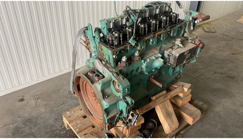 Volvo D6H FOR PARTS - Động cơ: hình 4 Volvo D6H FOR PARTS - Động cơ: hình 4
