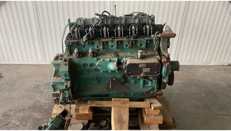 Volvo D6H FOR PARTS - Động cơ: hình 1 Volvo D6H FOR PARTS - Động cơ: hình 1