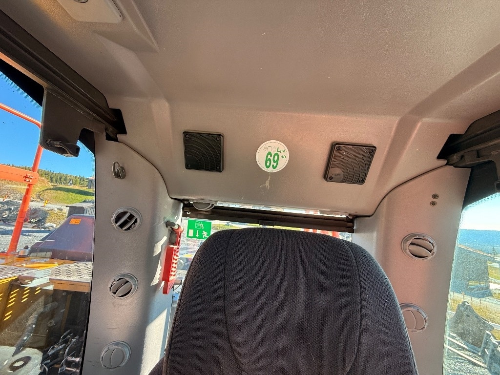 Cho thuê Volvo EC220EL  Volvo EC220EL: hình 46