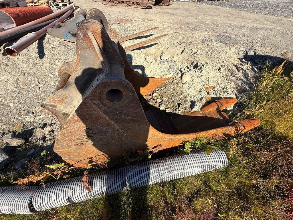 Cho thuê Volvo EC220EL  Volvo EC220EL: hình 37