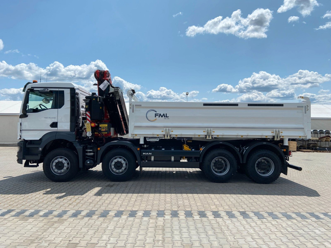 MAN TGS 35.440 DREISEITENKIPPER MIT FASSI F275.026 - Xe ben, Xe cẩu tự hành: hình 4 MAN TGS 35.440 DREISEITENKIPPER MIT FASSI F275.026 - Xe ben, Xe cẩu tự hành: hình 4