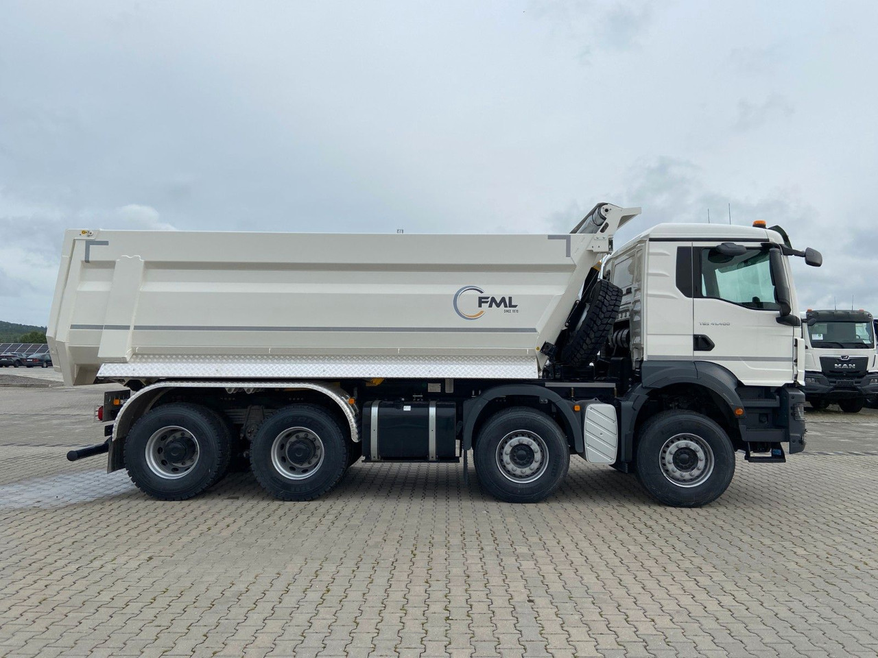 MAN TGS 41.400 8x4 EURO2 FML KIPPER 21M3 - Xe ben: hình 3 MAN TGS 41.400 8x4 EURO2 FML KIPPER 21M3 - Xe ben: hình 3