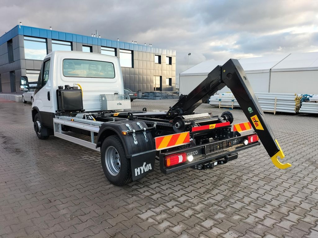 Iveco 70C18H Abrollkipper HYVA HKS-5 - Xe tải nhỏ, Xe tải nâng móc: hình 5 Iveco 70C18H Abrollkipper HYVA HKS-5 - Xe tải nhỏ, Xe tải nâng móc: hình 5
