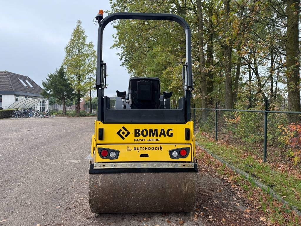 Máy lăn đường Bomag BW138AD-5: hình 15