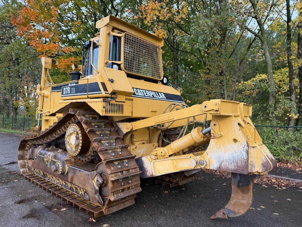 CAT D7R XR CE / LOW HOURS / TOP CONDITION - Máy ủi: hình 4 CAT D7R XR CE / LOW HOURS / TOP CONDITION - Máy ủi: hình 4