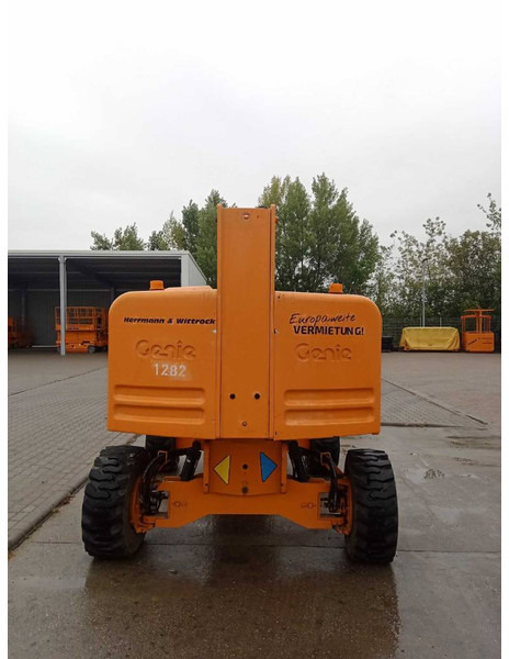 Genie S 45 - Xe nâng người hình viễn vọng kính: hình 3 Genie S 45 - Xe nâng người hình viễn vọng kính: hình 3