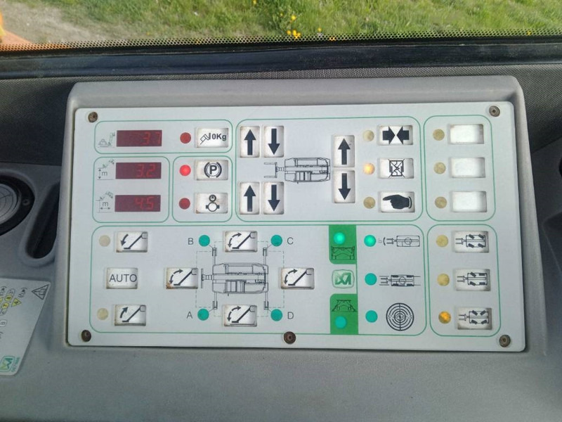 Merlo Roto 38.16 - Xe nhấc hình viễn vọng kính: hình 5 Merlo Roto 38.16 - Xe nhấc hình viễn vọng kính: hình 5