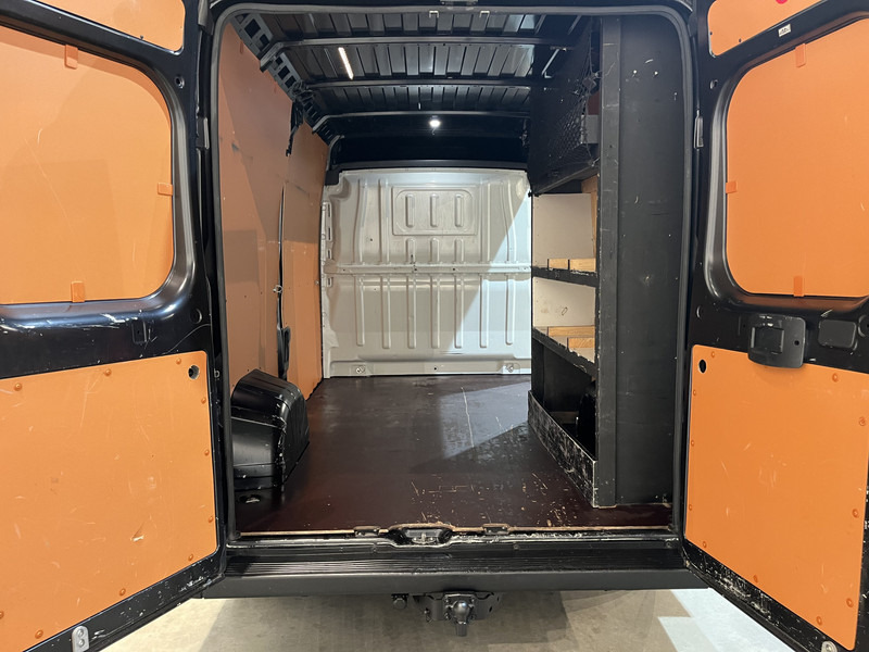 Fiat Ducato 2.3 MultiJet L2H2 120 PK / Euro 6 / Airco / Camera / Cruise Control / Trekhaak / Navigatie / 3-Zits / 72.600 KM !! - Xe van nhỏ gọn: hình 5 Fiat Ducato 2.3 MultiJet L2H2 120 PK / Euro 6 / Airco / Camera / Cruise Control / Trekhaak / Navigatie / 3-Zits / 72.600 KM !! - Xe van nhỏ gọn: hình 5