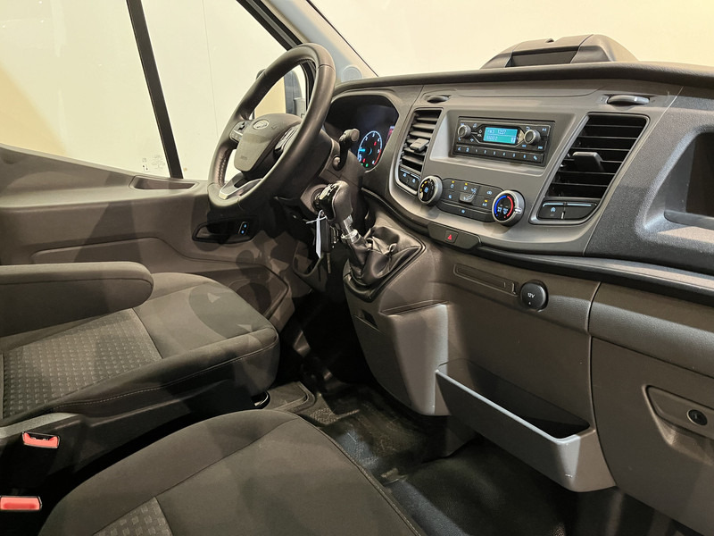 Ford Transit 2.0 TDCI L4 Trend RWD 130 PK Bakwagen / Sörensen Laadklep / Meubelbak / Euro 6 / Airco / Cruise Control / 3-Zits / 41.500 KM !! / BPM VRIJ !! - Xe tải nhỏ thùng kín: hình 3 Ford Transit 2.0 TDCI L4 Trend RWD 130 PK Bakwagen / Sörensen Laadklep / Meubelbak / Euro 6 / Airco / Cruise Control / 3-Zits / 41.500 KM !! / BPM VRIJ !! - Xe tải nhỏ thùng kín: hình 3