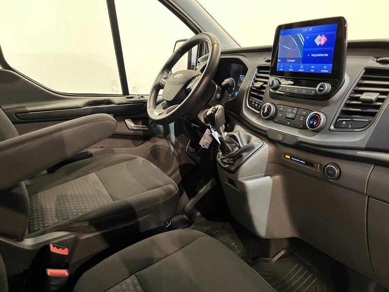 Ford Transit Custom 280 2.0 TDCI L1H1 Trend 130 PK Servicebus / Inrichting / Euro 6 / Airco / PDC / Cruise Control / Navigatie / CarPlay / Trekhaak / 3-Zits / 96.300 KM !! / BPM VRIJ !! - Xe van nhỏ gọn: hình 3 Ford Transit Custom 280 2.0 TDCI L1H1 Trend 130 PK Servicebus / Inrichting / Euro 6 / Airco / PDC / Cruise Control / Navigatie / CarPlay / Trekhaak / 3-Zits / 96.300 KM !! / BPM VRIJ !! - Xe van nhỏ gọn: hình 3