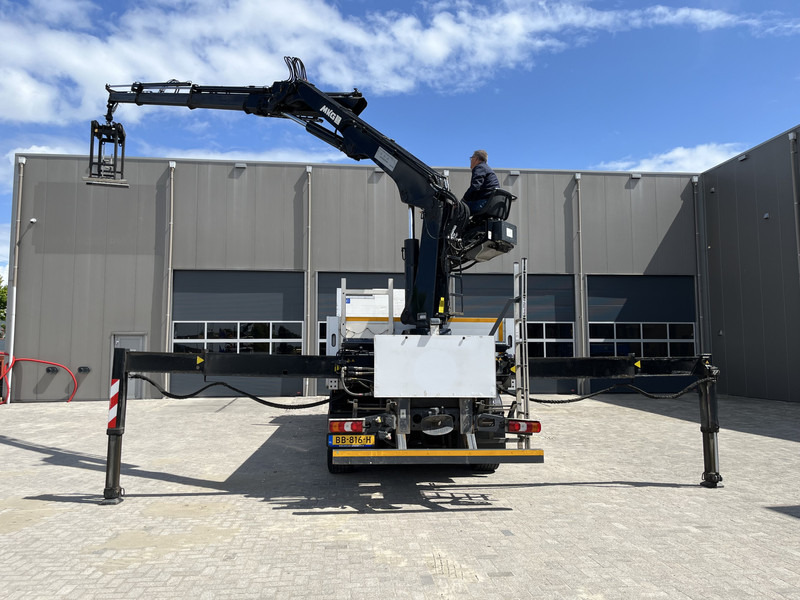 Mercedes-Benz ANTOS 2546 6X2 Bouwstoffenauto / Open laadbak vv KRAAN MKG HLK 221-3 met Palletklem - Xe tải thùng lửng/ Phẳng, Xe cẩu tự hành: hình 4 Mercedes-Benz ANTOS 2546 6X2 Bouwstoffenauto / Open laadbak vv KRAAN MKG HLK 221-3 met Palletklem - Xe tải thùng lửng/ Phẳng, Xe cẩu tự hành: hình 4