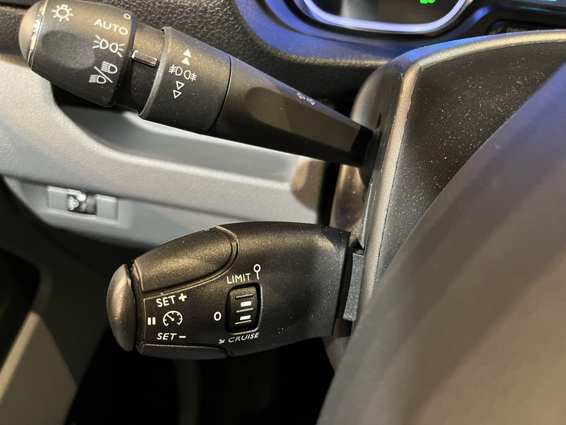 Xe van nhỏ gọn, Xe van điện Peugeot e-Expert L2 Premium 75 kWh Servicebus / Van den Born Inrichting / 100% Elektrisch / Airco / Camera / Cruise Control / Navigatie / CarPlay / 12.400 KM !!: hình 12