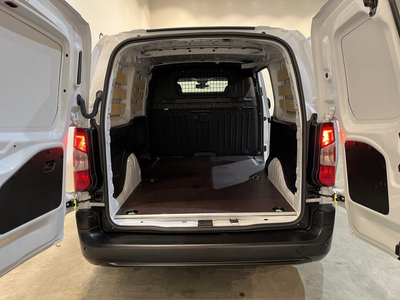 Peugeot e-Partner Premium Long 50 kWh / 100% elektrisch !! / Airco / Cruise Control / PDC / CarPlay / Navigatie / 4.350 KM !! - Xe van nhỏ gọn, Xe van điện: hình 5 Peugeot e-Partner Premium Long 50 kWh / 100% elektrisch !! / Airco / Cruise Control / PDC / CarPlay / Navigatie / 4.350 KM !! - Xe van nhỏ gọn, Xe van điện: hình 5