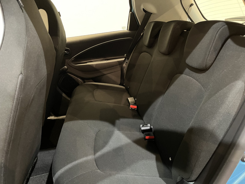 Renault ZOE R110 Life 52 kWh (Accuhuur) / Carplay / Airco / Cruise Control / 100% elektrisch / 31.200 KM !! Prijs ex BTW € 7.850,- - Hatchback: hình 5 Renault ZOE R110 Life 52 kWh (Accuhuur) / Carplay / Airco / Cruise Control / 100% elektrisch / 31.200 KM !! Prijs ex BTW € 7.850,- - Hatchback: hình 5