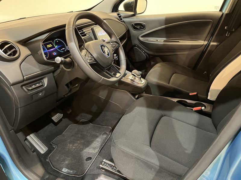 Renault ZOE R110 Life 52 kWh (Accuhuur) / Carplay / Airco / Cruise Control / 100% elektrisch / 31.200 KM !! Prijs ex BTW € 7.850,- - Hatchback: hình 4 Renault ZOE R110 Life 52 kWh (Accuhuur) / Carplay / Airco / Cruise Control / 100% elektrisch / 31.200 KM !! Prijs ex BTW € 7.850,- - Hatchback: hình 4
