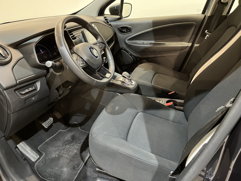 Renault ZOE R110 Life 52 kWh (Incl. Accu) / CarPlay / Airco / Cruise Control / 34.000 KM !! Prijs ex BTW € 11.530,- - Hatchback: hình 4 Renault ZOE R110 Life 52 kWh (Incl. Accu) / CarPlay / Airco / Cruise Control / 34.000 KM !! Prijs ex BTW € 11.530,- - Hatchback: hình 4