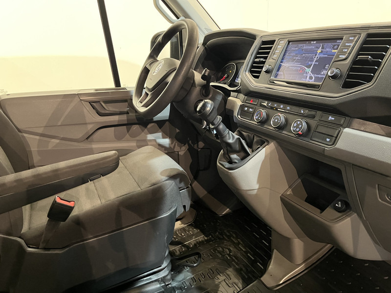 Volkswagen Crafter 35 2.0 TDI L3H3 140 PK RWD Servicebus / Aluca Inrichting / Euro 6 / Trekhaak 3000 KG / Airco / Camera / Navigatie / CarPlay - Xe van chở hàng: hình 3 Volkswagen Crafter 35 2.0 TDI L3H3 140 PK RWD Servicebus / Aluca Inrichting / Euro 6 / Trekhaak 3000 KG / Airco / Camera / Navigatie / CarPlay - Xe van chở hàng: hình 3