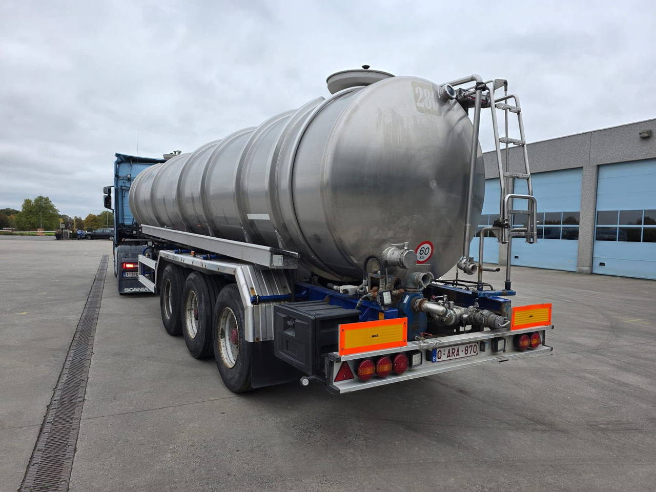 MAGYAR - Sơ mi rơ moóc bồn: hình 5 MAGYAR - Sơ mi rơ moóc bồn: hình 5