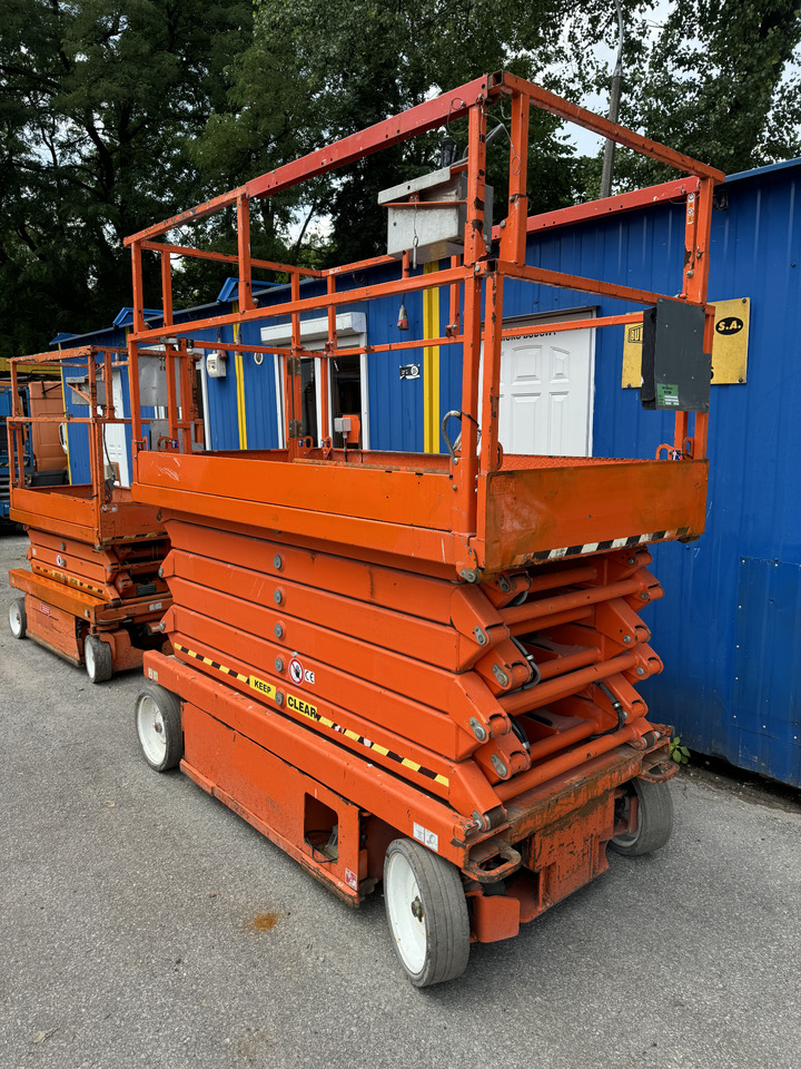 SKYJACK SJIII 4740 SJIII4740 14m - Máy nâng người hình kéo: hình 2 SKYJACK SJIII 4740 SJIII4740 14m - Máy nâng người hình kéo: hình 2