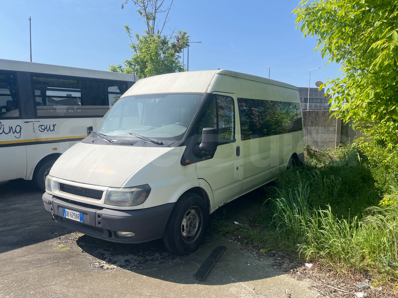 Bundle di 4 mezzi Ford - Transit Tourneo Ford - Transit Tourneo Ford - Transit Ford - Transit Tourneo - Xe van chở khách: hình 2 Bundle di 4 mezzi Ford - Transit Tourneo Ford - Transit Tourneo Ford - Transit Ford - Transit Tourneo - Xe van chở khách: hình 2