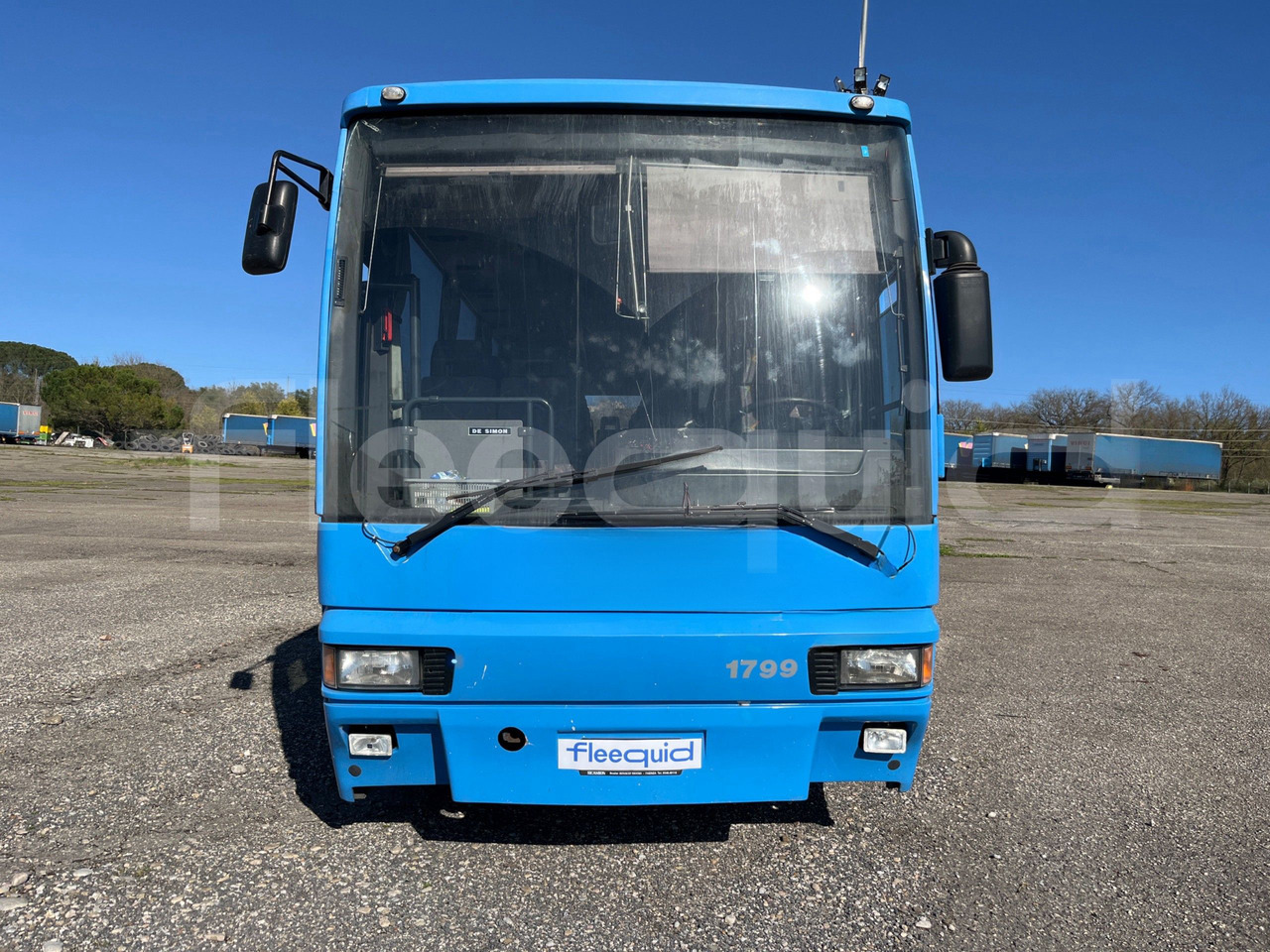 De Simon Starbus - Xe đò: hình 2 De Simon Starbus - Xe đò: hình 2