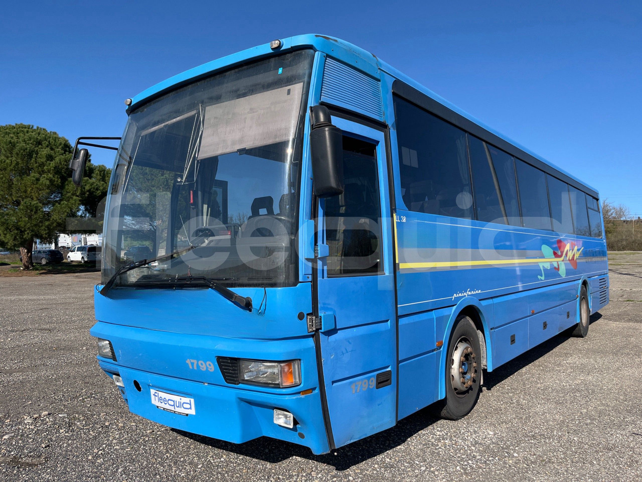 De Simon Starbus - Xe đò: hình 4 De Simon Starbus - Xe đò: hình 4
