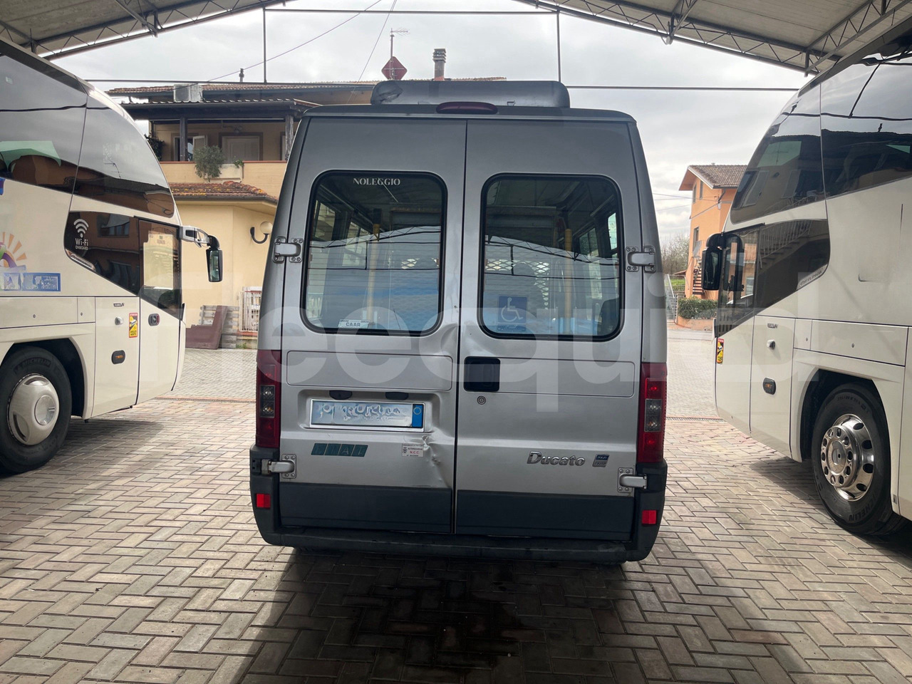 Fiat Ducato Maxi - Xe đò: hình 5 Fiat Ducato Maxi - Xe đò: hình 5