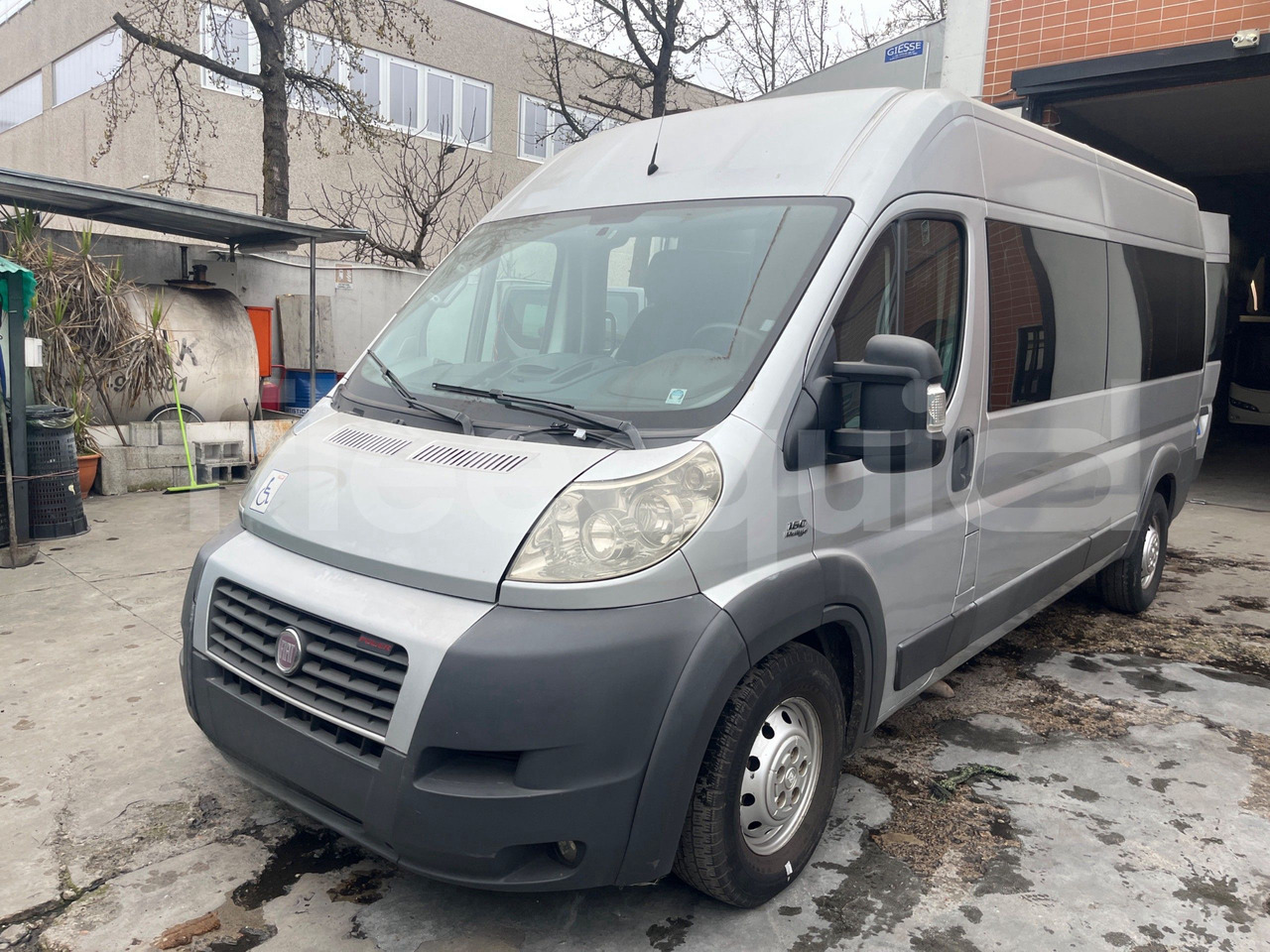 Fiat Ducato - Xe bus mini, Xe van chở khách: hình 2 Fiat Ducato - Xe bus mini, Xe van chở khách: hình 2