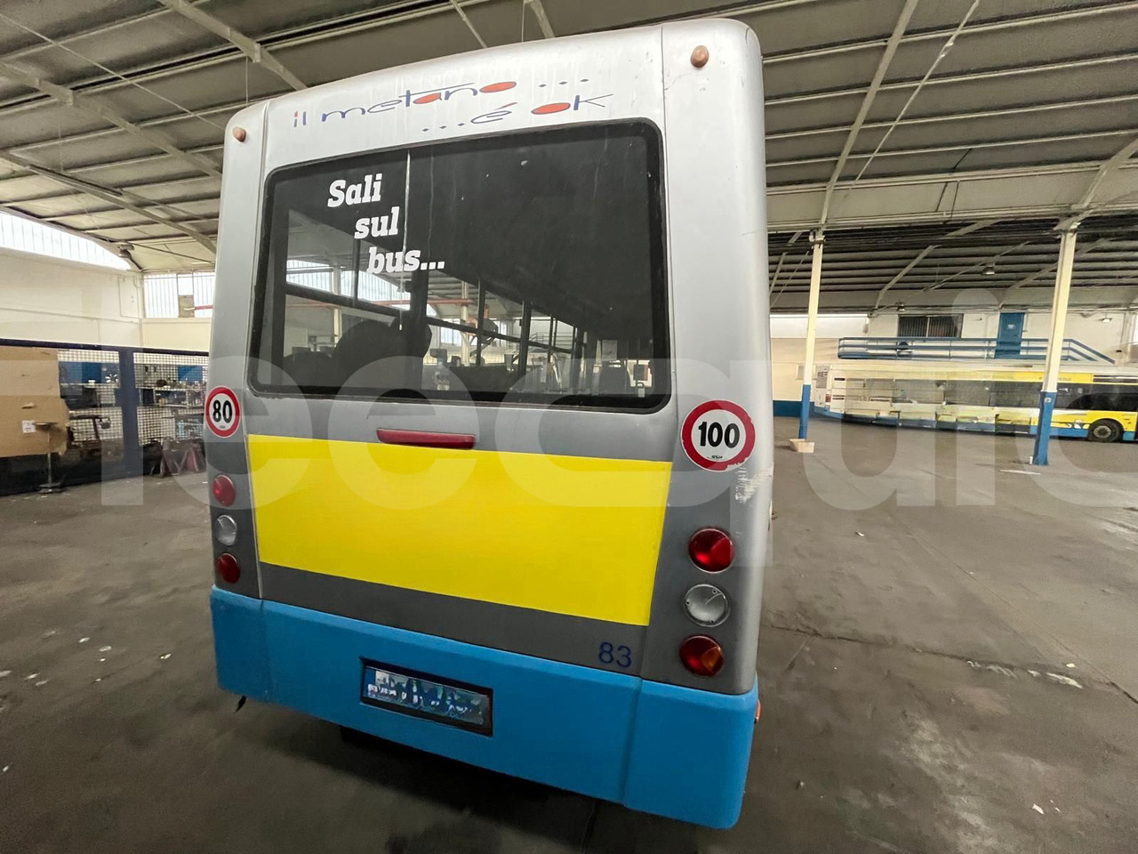 Iveco A40 - Xe buýt trường học: hình 3 Iveco A40 - Xe buýt trường học: hình 3