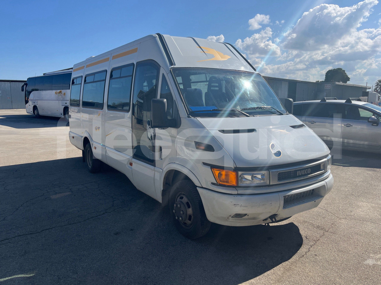 Iveco A50 - Xe bus mini, Xe van chở khách: hình 1 Iveco A50 - Xe bus mini, Xe van chở khách: hình 1