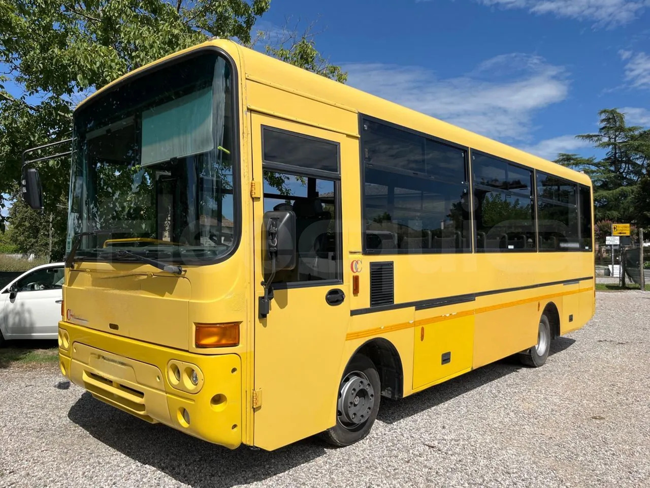 Iveco Cacciamali - Xe buýt trường học: hình 4 Iveco Cacciamali - Xe buýt trường học: hình 4