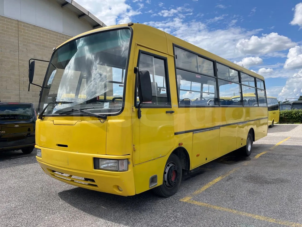 Iveco Cacciamali - Xe buýt trường học: hình 4 Iveco Cacciamali - Xe buýt trường học: hình 4