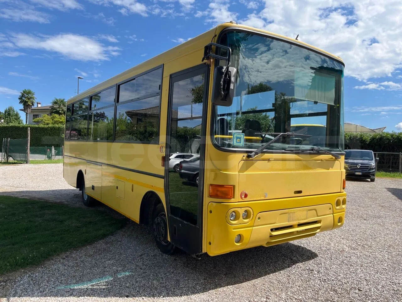 Iveco Cacciamali - Xe buýt trường học: hình 1 Iveco Cacciamali - Xe buýt trường học: hình 1