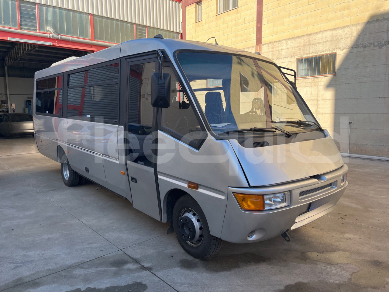 Iveco Cacciamali - Xe đò: hình 1 Iveco Cacciamali - Xe đò: hình 1