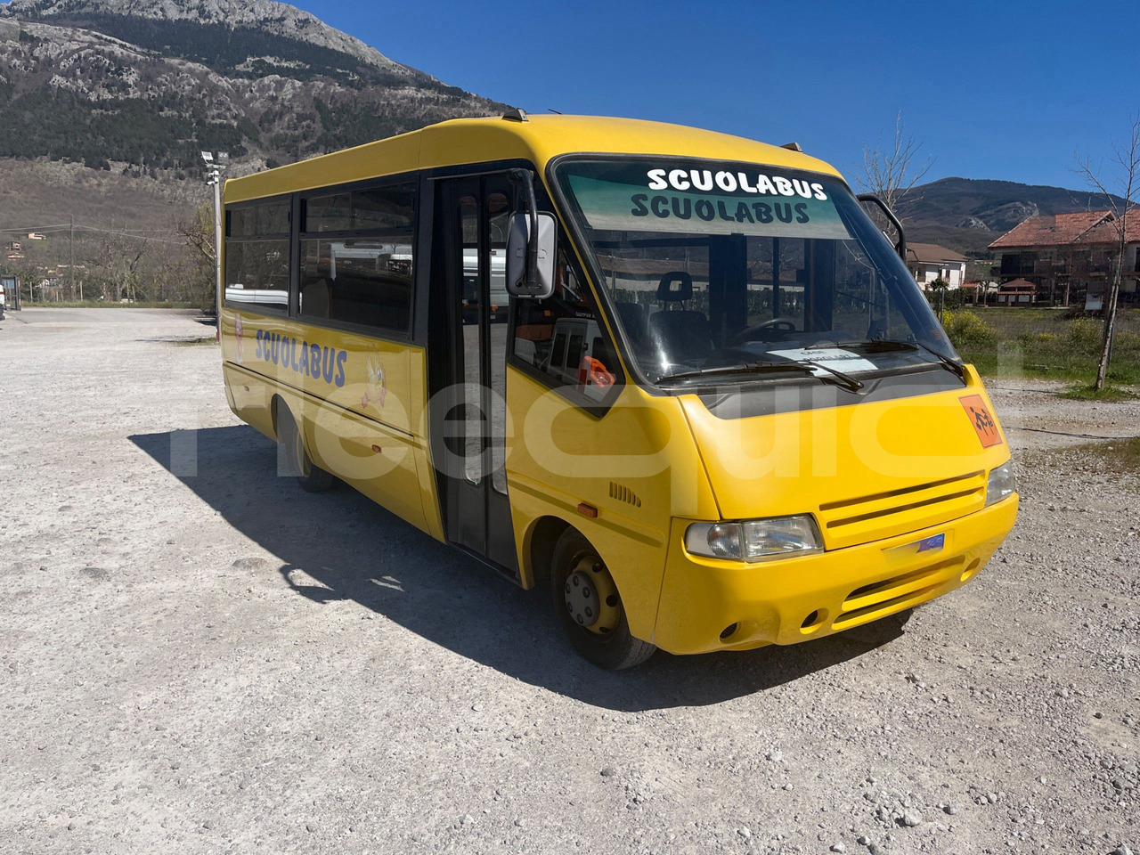 Iveco Cacciamali - Xe buýt trường học: hình 1 Iveco Cacciamali - Xe buýt trường học: hình 1