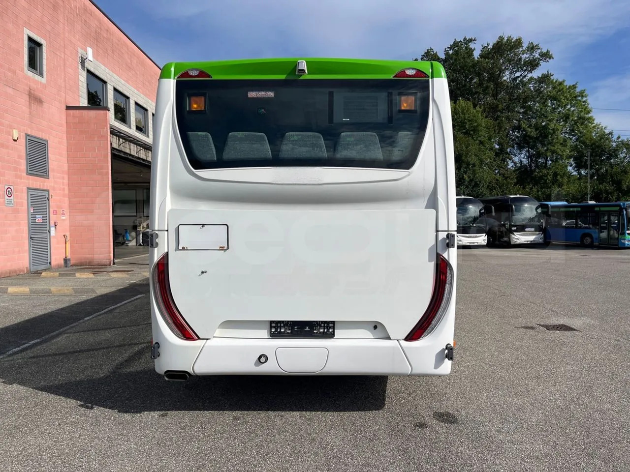 Iveco Crossway Low Entry - Xe bus đô thị: hình 5 Iveco Crossway Low Entry - Xe bus đô thị: hình 5