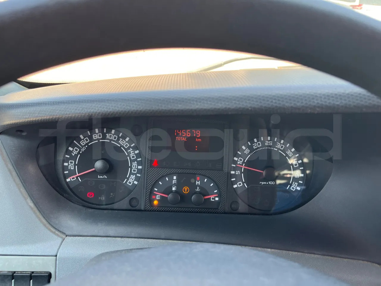 Iveco Daily - Xe buýt trường học: hình 3 Iveco Daily - Xe buýt trường học: hình 3