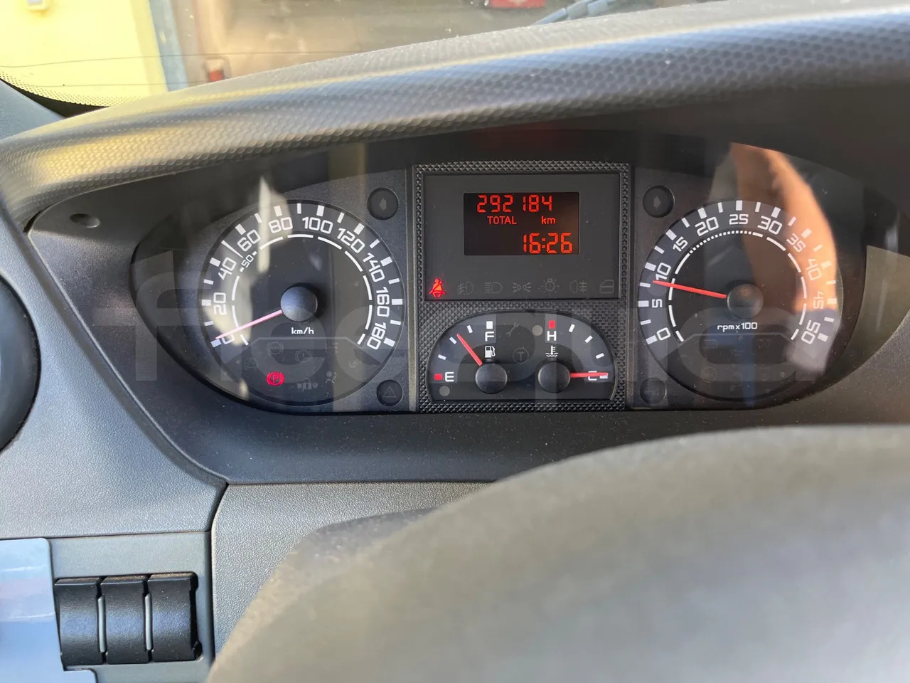 Iveco Daily - Xe buýt trường học: hình 3 Iveco Daily - Xe buýt trường học: hình 3