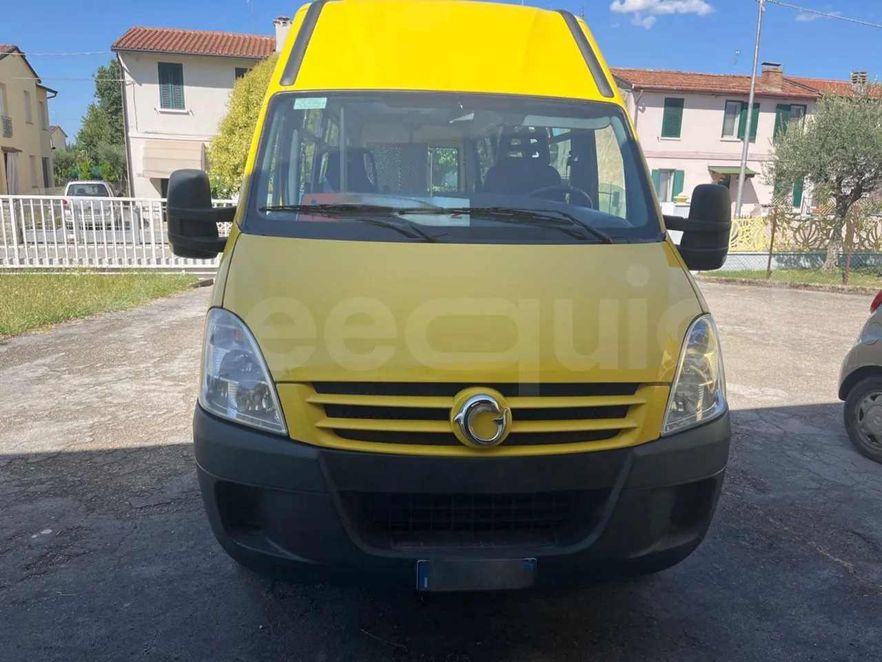 Iveco Daily - Xe buýt trường học: hình 2 Iveco Daily - Xe buýt trường học: hình 2