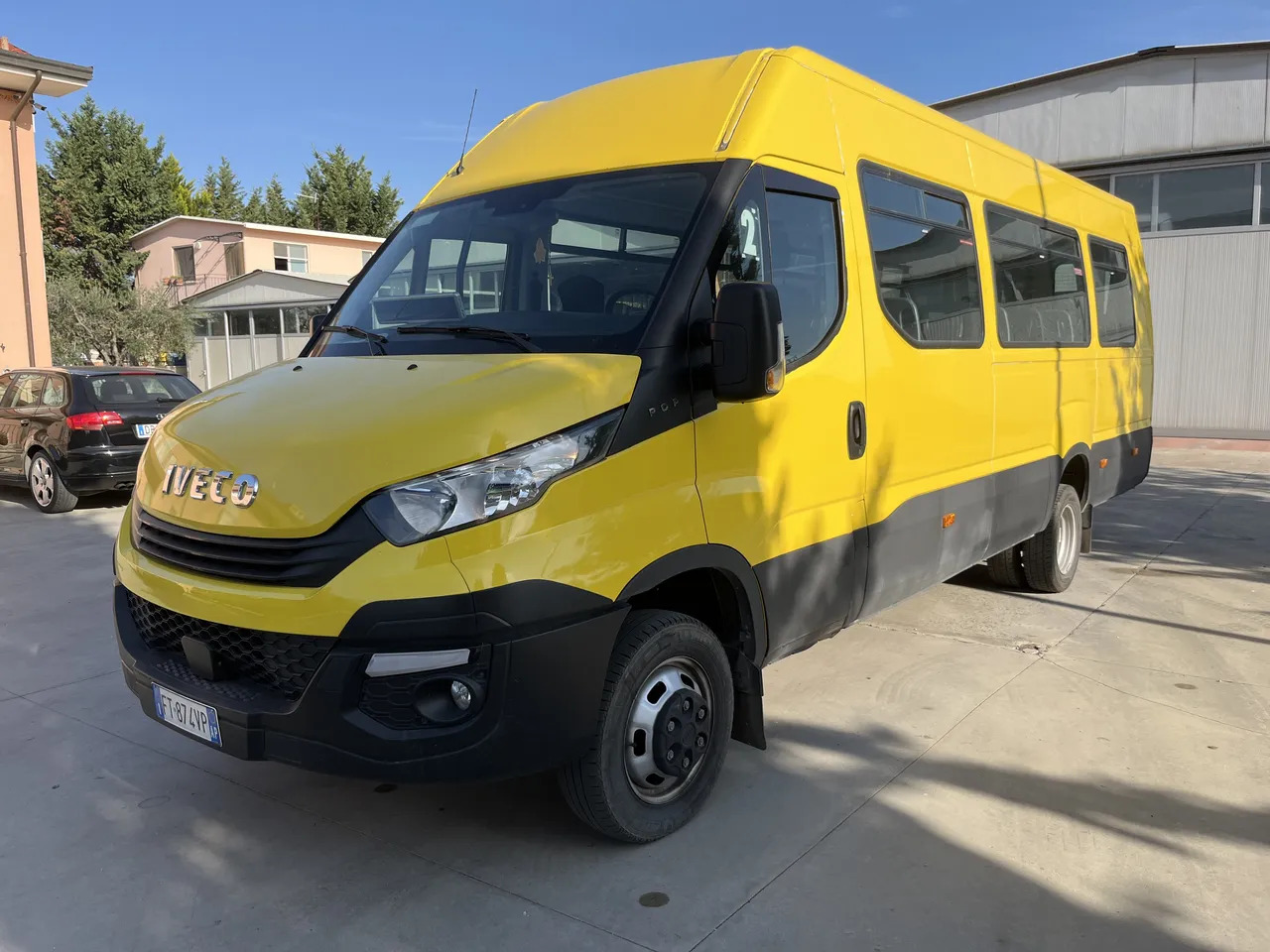 Iveco Daily - Xe buýt trường học: hình 4 Iveco Daily - Xe buýt trường học: hình 4