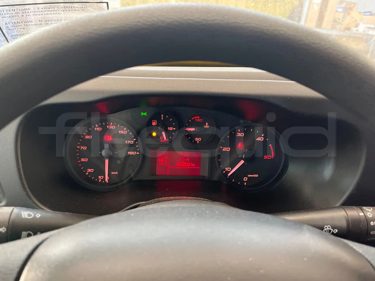 Iveco Daily - Xe buýt trường học: hình 3 Iveco Daily - Xe buýt trường học: hình 3