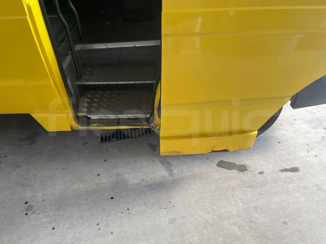 Iveco Daily - Xe buýt trường học: hình 4 Iveco Daily - Xe buýt trường học: hình 4