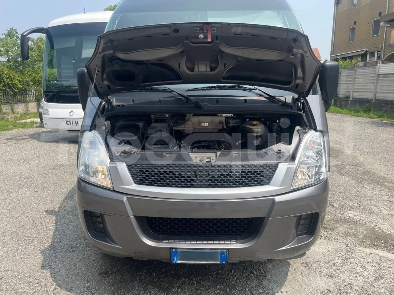 Xe đò Iveco Daily: hình 16 Xe đò Iveco Daily: hình 16