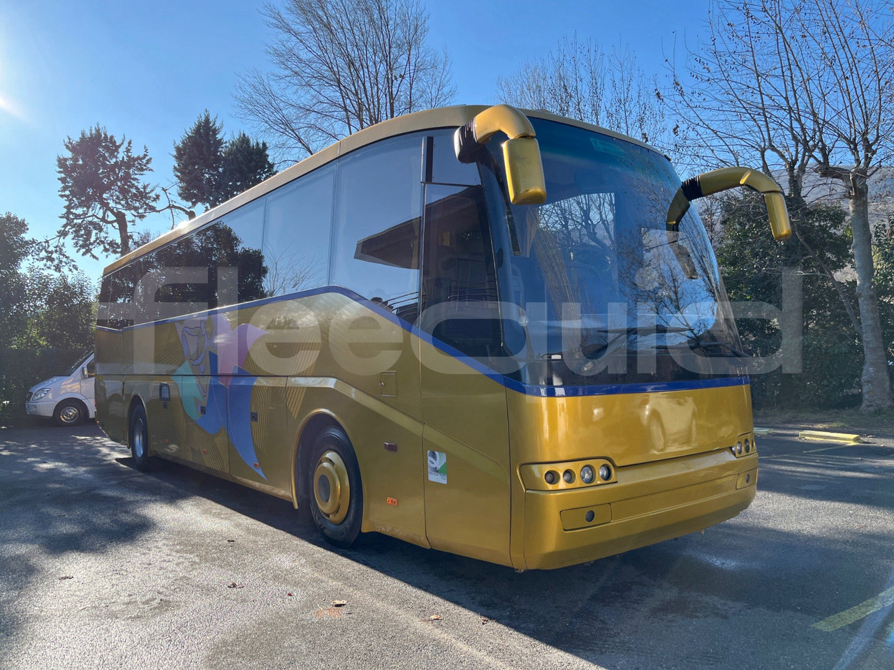 Iveco Dalla Via - Xe đò: hình 1 Iveco Dalla Via - Xe đò: hình 1